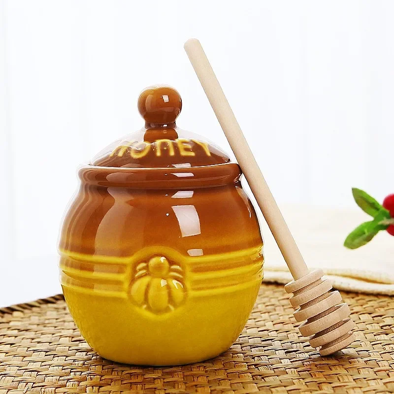 

Creative Cartoon Pattern Vintage Ceramic Honey Jars with Wooden Stirring Stick Kitchen Organizer and Food Storage Container Vase