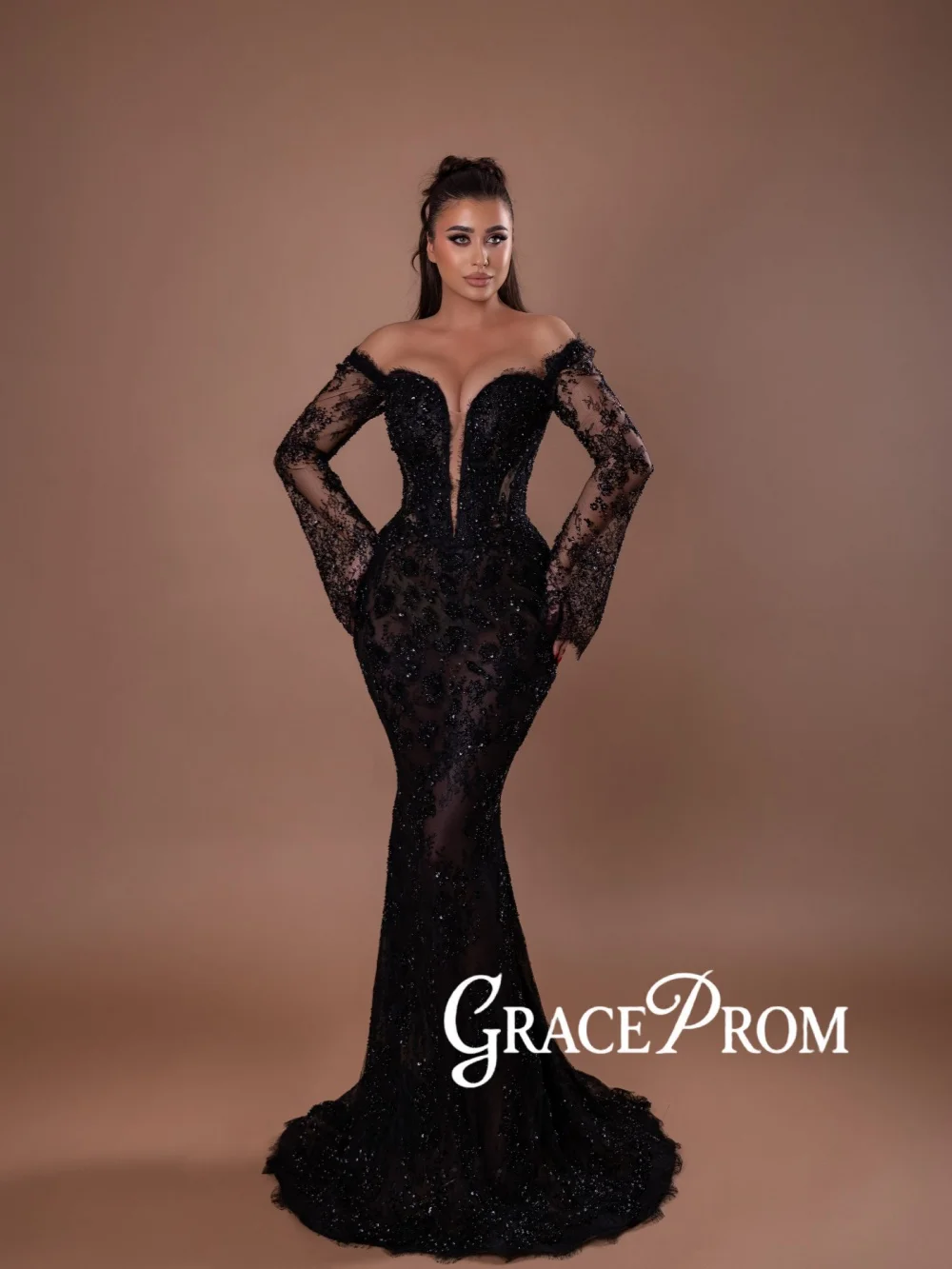 

Captivating Black Beaded Evening Dress Floor-length Lace Mermaid Wedding Party Gown Customized Off Shoulder Red Carpet Gowns