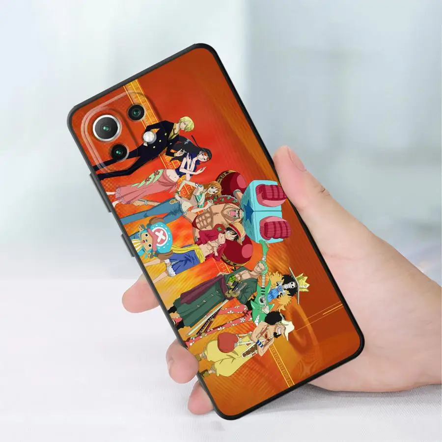 حافظة شخصيات كرتونية قطعة واحدة لهاتف Xiaomi Mi 11 12 13 Lite 13 14 15 Pro 10T 11T 12T Pro 12X غطاء هاتف ناعم أسود