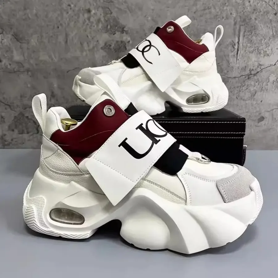 

Stylish Chunky-Soled Sneakers for Men Perfect for Autumn Featuring a Slip-On Design That Adds Height for Casual Sports Activiti