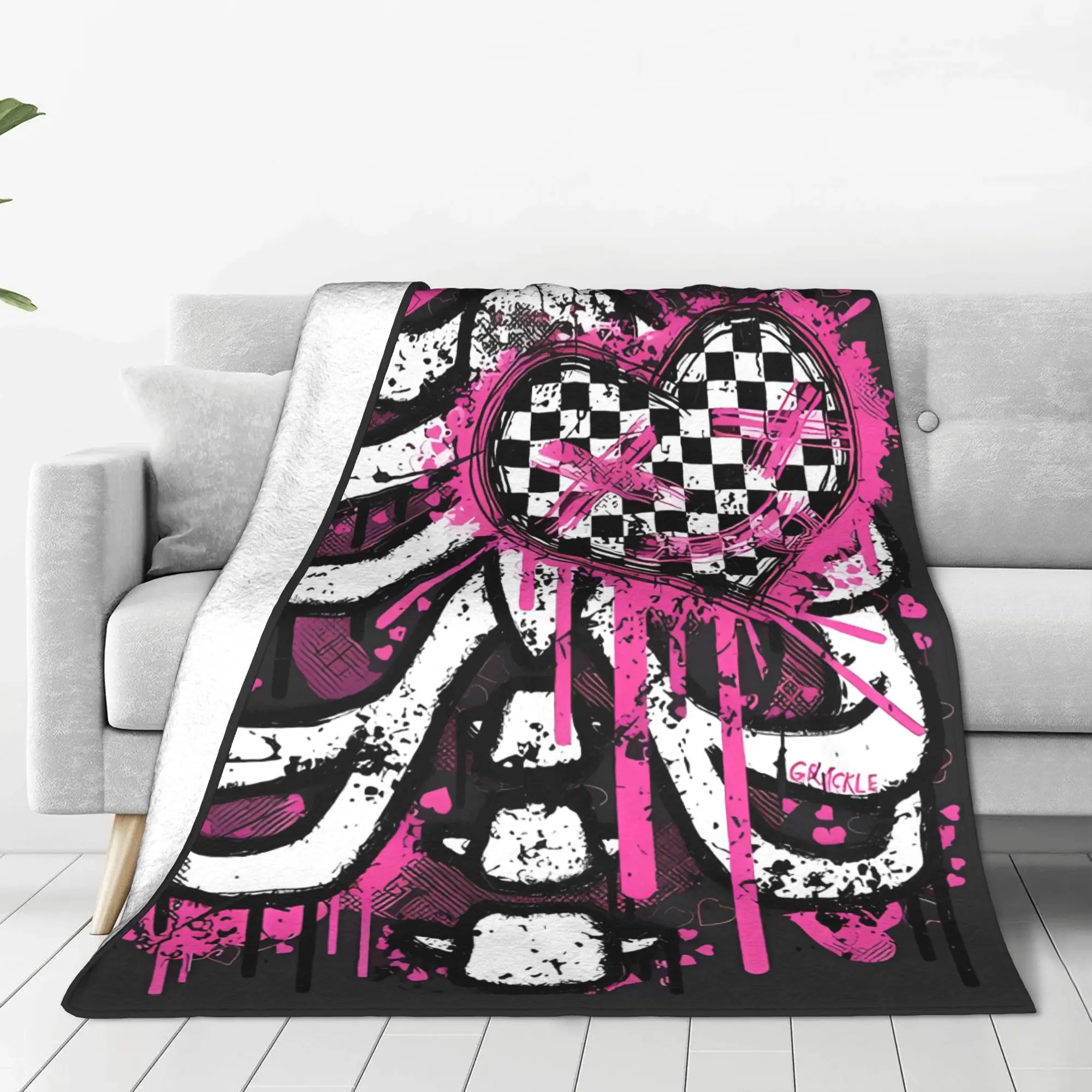 1PC Home Cutecore Edgy At Heart Pink Version Graffiti Blanket Super Cosy Plush Home Living Room Sofa Halloween