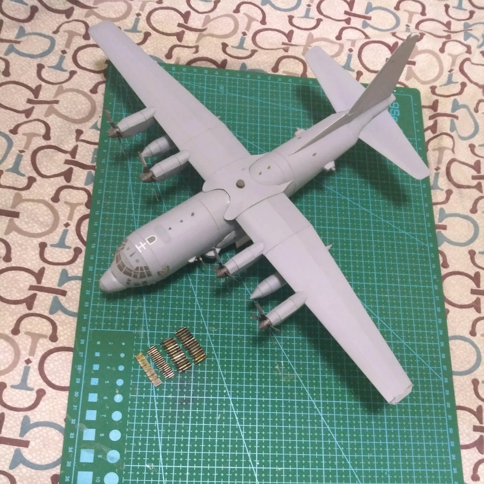 

1:100 Lockheed AC-130U Ghost Воздушный пистолет Модель самолета-бомбардировщика Военная бумажная модель DIY Набор украшений Коллекция Подарок