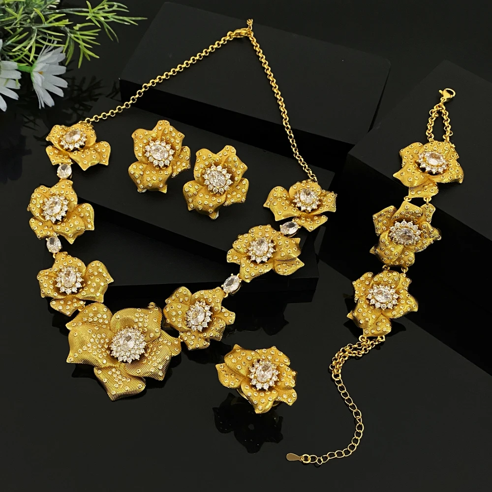 

JRH Floral Pendant Zircon Simulation Jewelry Set Gold Plated Copper Elegant Women's Wedding Bride's Attire Accessory