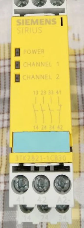 

3TK2821-2CB30 Safety Relay Original authentic 3TK2830-1CB30