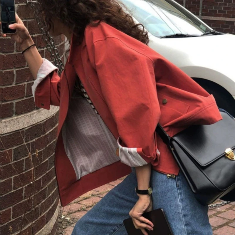 

Новое поступление 2025 года, осенняя модная женская верхняя одежда и пальто, повседневные свободные винтажные короткие куртки с отложным воротником и длинными рукавами Y20