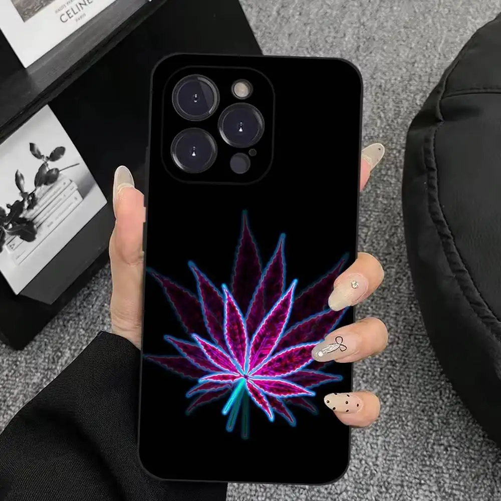 聖母マリア iPhoneケース iPhone 17、16、15、14、13、12、11、Plus、Pro Max、XS、X、XR、SE、Mini、8、7対応 ソフトシリコン製 ブラックカバー