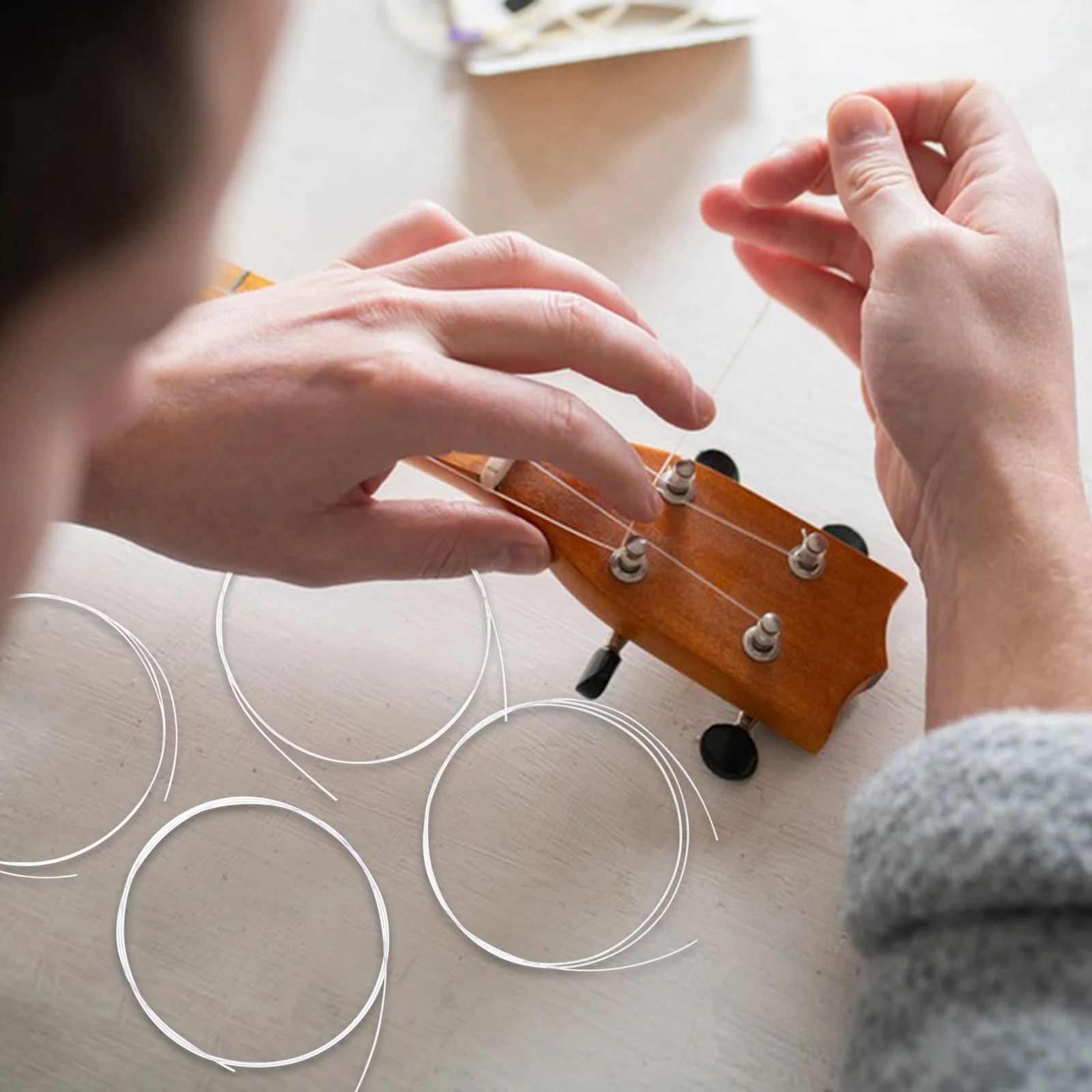 

1Set Ukulele Strings Set Nylon Replacement Kit Stable Tuning for Concert Ukulele and Small Guitar Ukelele Strings