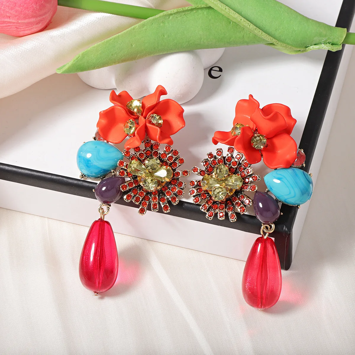 Zvoijio New Personalized Trendy Resin Flower Water Drop Long Earrings
