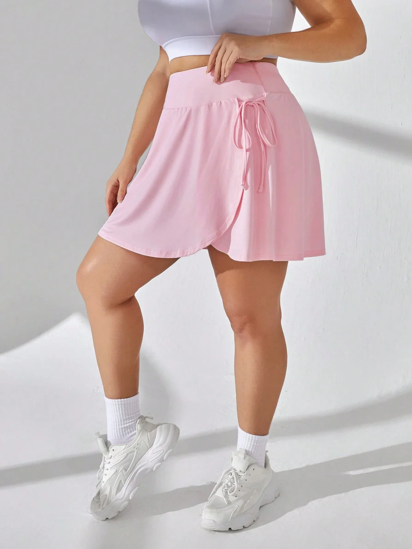 Sport Gameset Fashionable Plus-Size Women Sports Skirt With Bow Tie