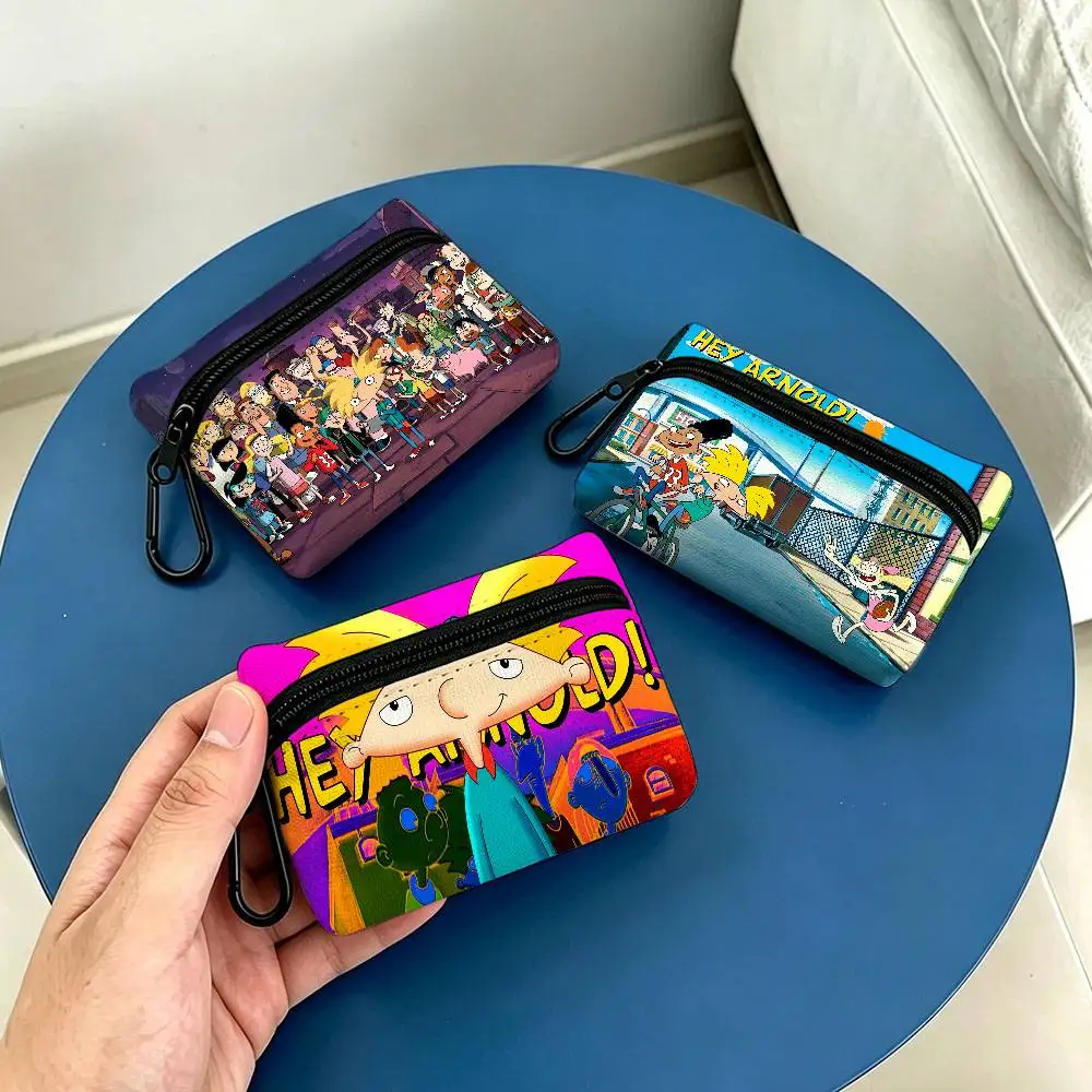 Hey Arnold Helga Bonito Compact Oxford Cloth Zipper Pouch Detachable Carabiner Mini Coin & Key Wallet