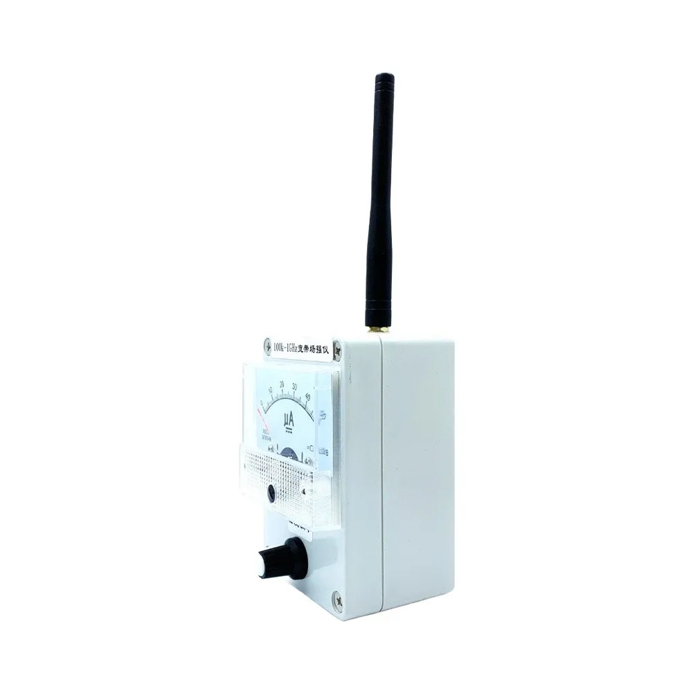 Compact Signal Strength Indicator for RF Engineering Tasks Including For Antenna Alignment and Frequency Response Testing