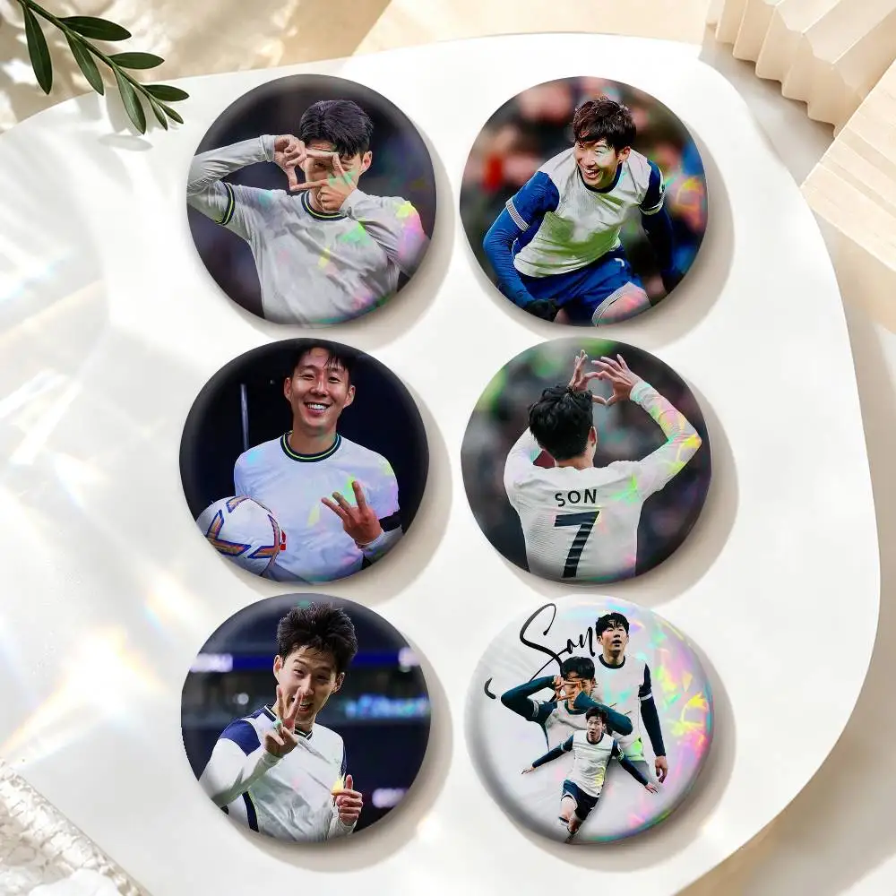 Football Captain Son H-Heung-min  Badges Creative Tinplate Button PinsBrooch Badge Clothes Backpack