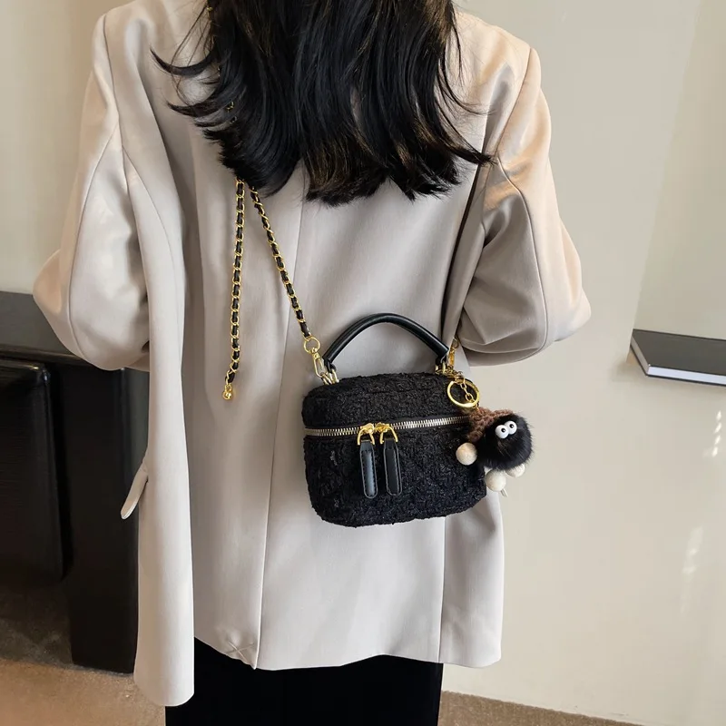 Women Fashion Crossbody Mini Square Purse Luxury Design Solid Color Women's Small Handbag Fashion Plush Shoulder Crossbody Bag