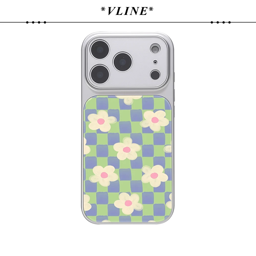 White Flowers On Gr…