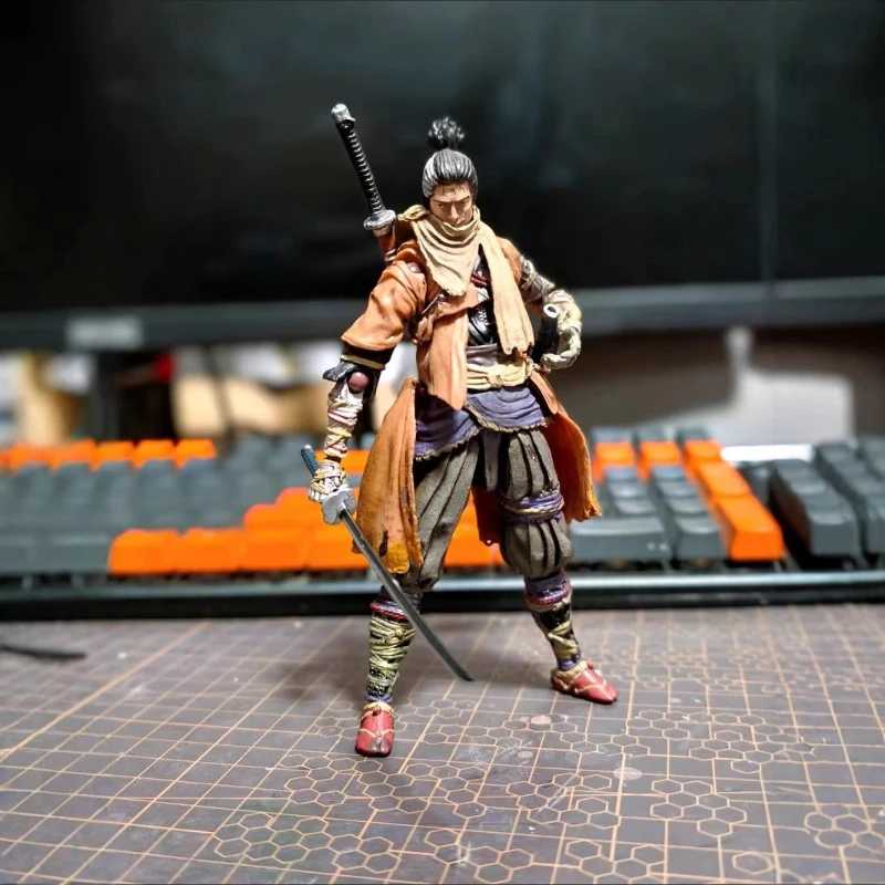 

Anime Sekiro Shadow Die Twice Gaming Action Figure Joint Mobility Desktop Model Ornaments Collection Birthday Gift Toy