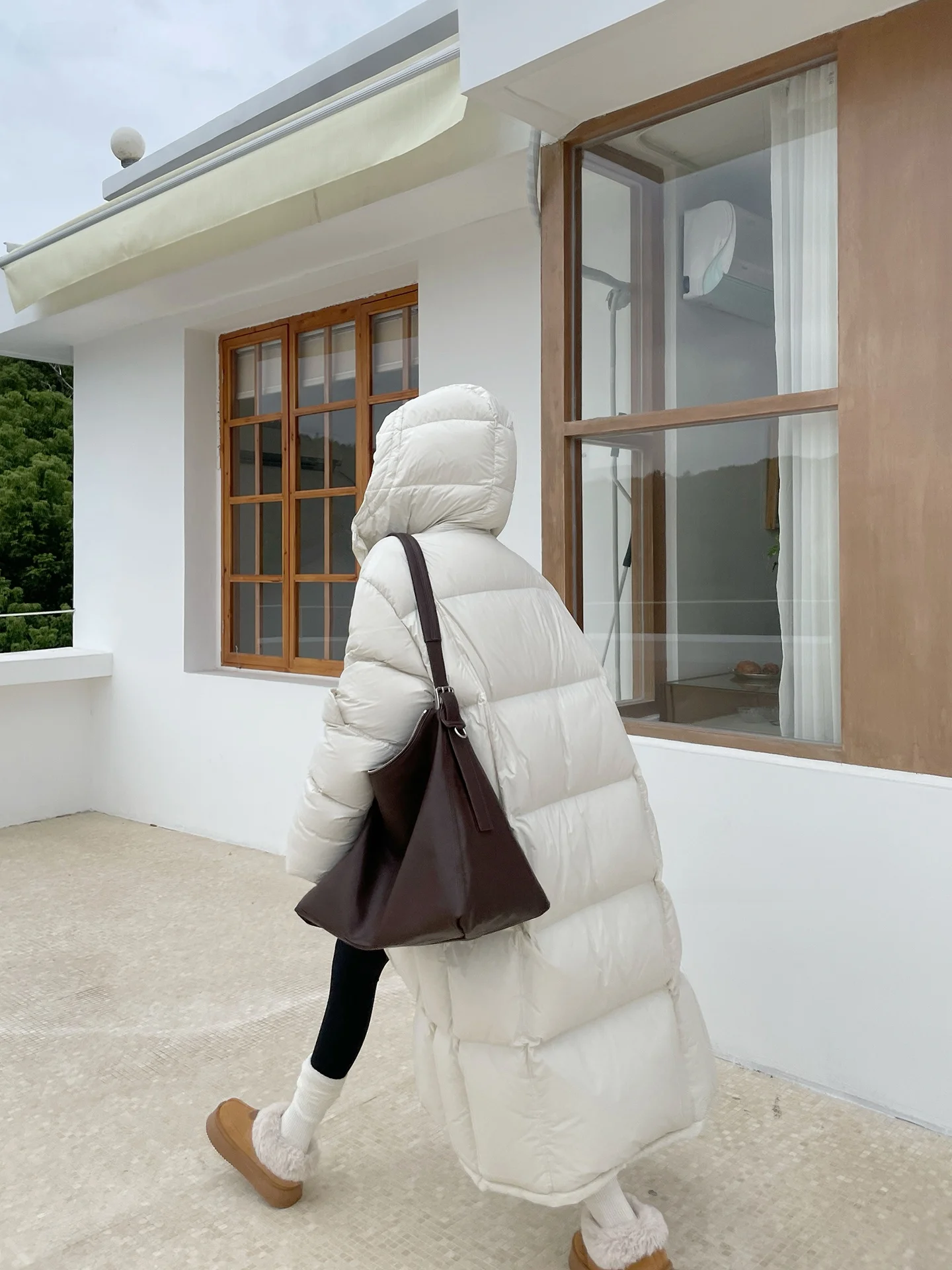 

JCCC adow Long White Du down Jaet 90% Fill Power Warmth Weightl Feel Versatile Sli Detachable Hood Polyester