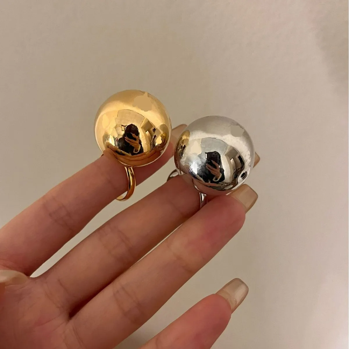 خمر كرة مستديرة معدنية كبيرة مفتوحة قابل للتعديل خواتم للنساء أوروبا وأمريكا شخصية مبالغ فيها مجوهرات الاتجاه الطرف