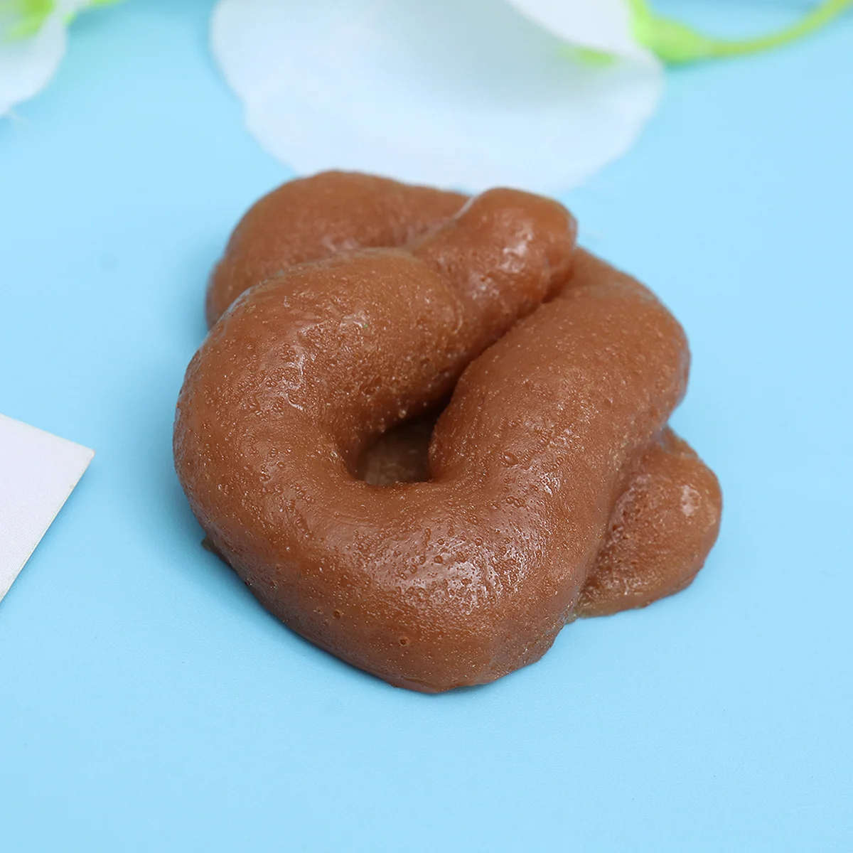 2Pcs Realistic Poo Props Vivid Simulation Excrement for Prank Jokes Halloween Party Gag Gift Trick Items Funny Joke Supplies