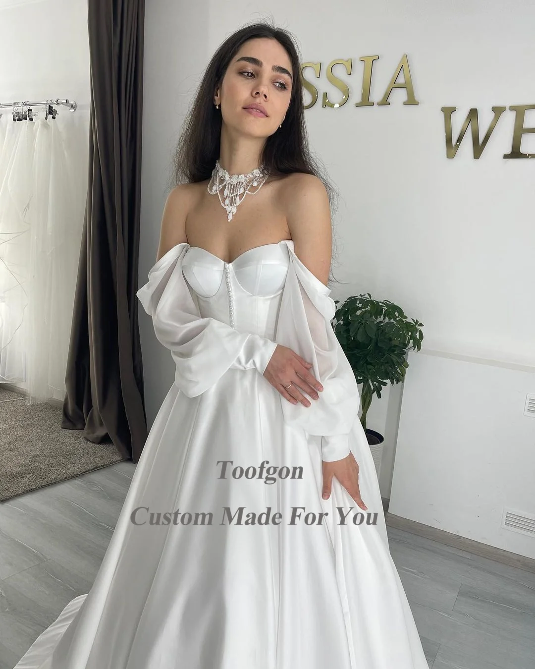 Toofgon A Line Satijnen Trouwjurken Chiffon Lange Mouwen Veterparels Bruid Bruidsjurken Feestjurk Robe De Mariée