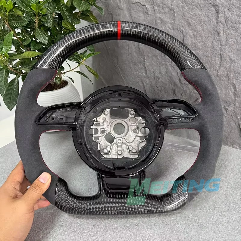 The all-new red return logo carbon fiber steering wheel is suitable for Audi A6 C7 and supports personalized color customization