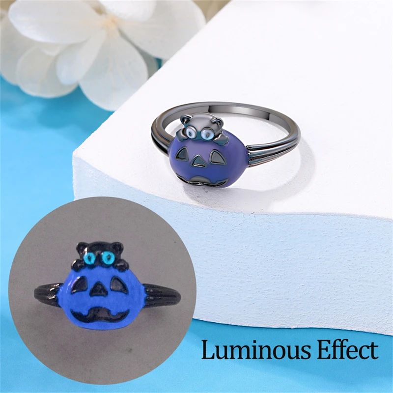 2023 New in Halloween Pumpkin And One Eyed Color Changing Luminous Rings Unisex Jewelry Hot Party Birthday Halloween Gifts Ring