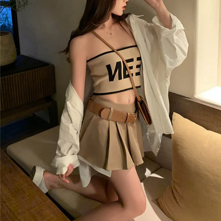 여름 신상 섹시 핫걸 숏 엘라스틱 랩 체스트 아름다운 등라인 컬러 블록 슬림 레터 니트 튜브탑 6201