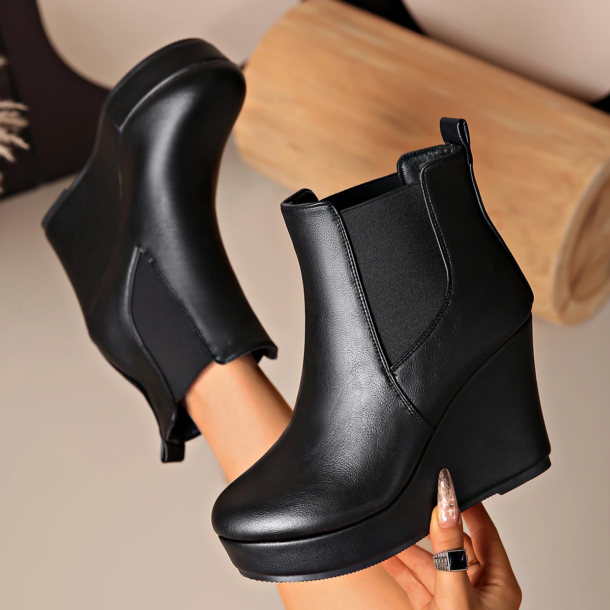 Genuine Leather Thick-sole Wedge Boots, 10cm Height Increase, Short 2026 New British-style Versatile Ankle Boots