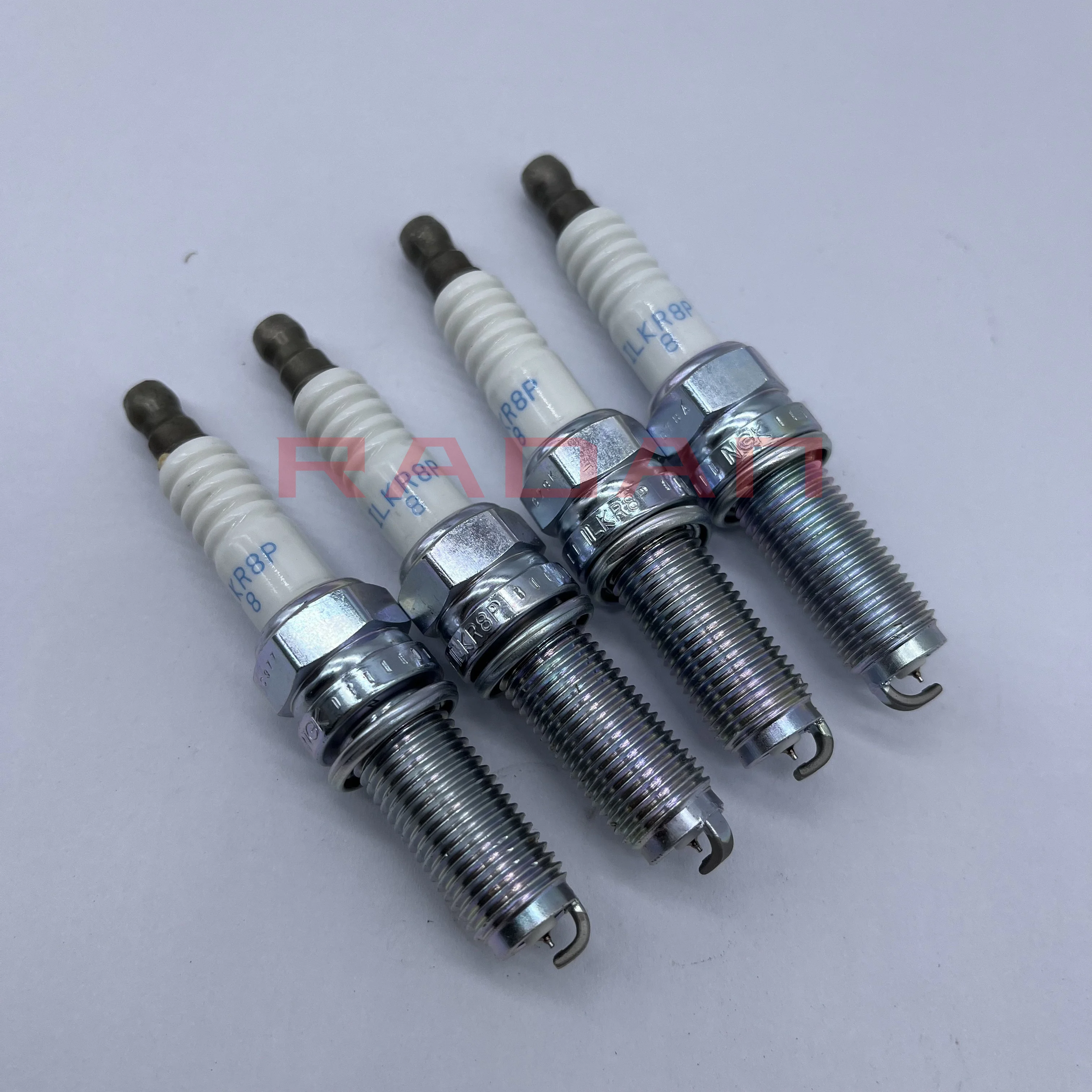 Spark Plug  for Trumpchi GS3 GS4 GS5 GS8 GA5 GA6 GA8 10130351820000 ILKR8P8