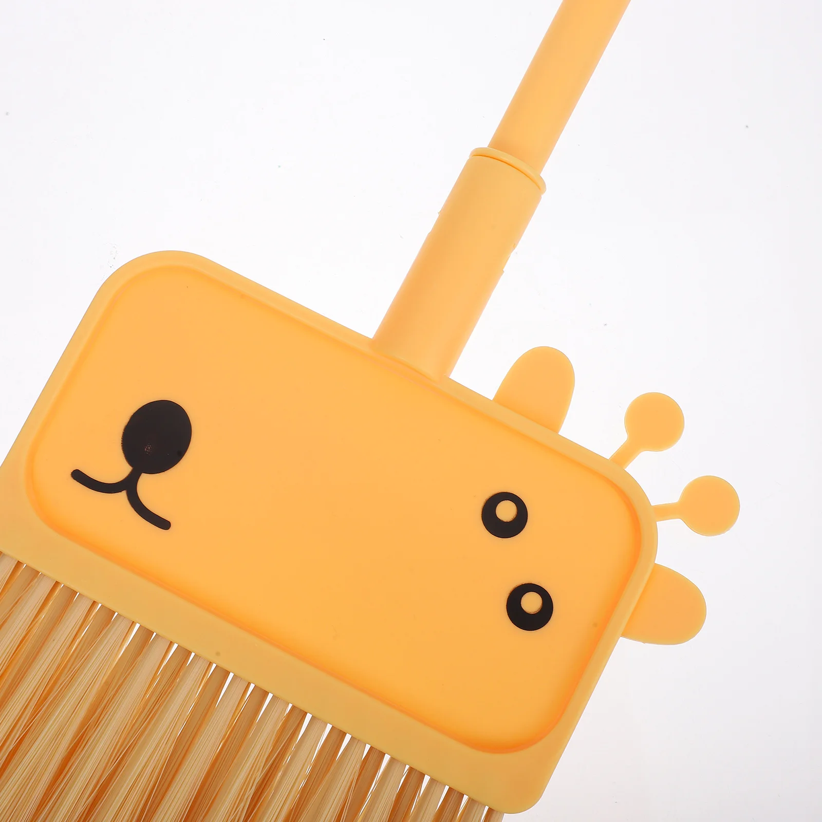 1 ensemble 1 ensemble Mini balai pelle à poussière pour enfants mignon girafe conception nettoyage enfant en bas âge jeu éducatif ensemble petit enfant Kit d'outils de nettoyage