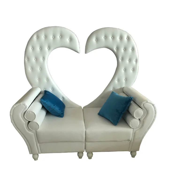 

New Product For Wedding Customized Soft Bag Luxury Style High Back White Love Shaped Sofa Chair With Foot Step