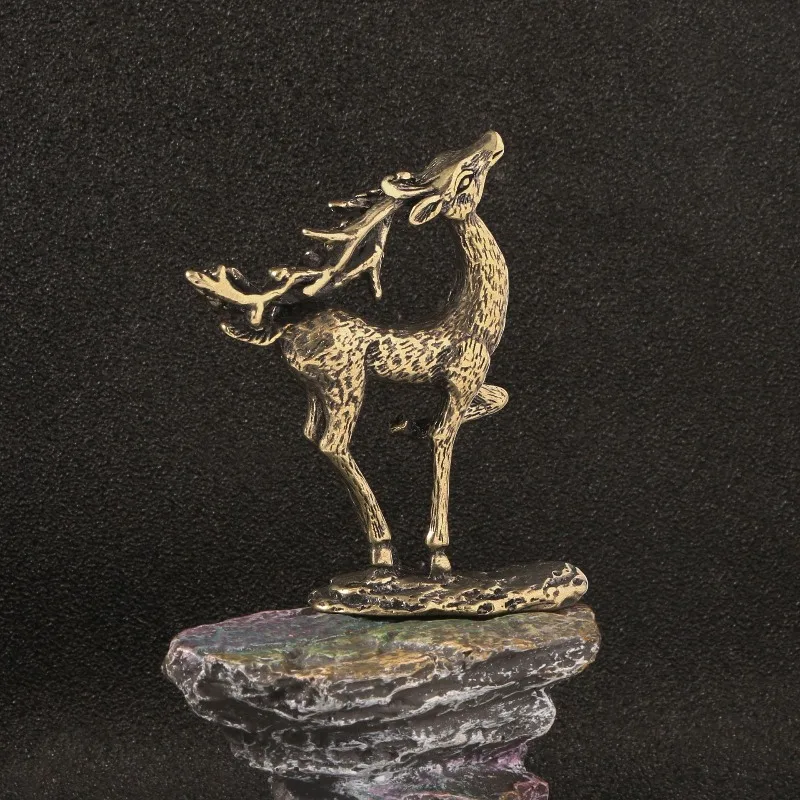 Antique Bronze Mini Animal Figurines Solid Brass Deer Moose Ornament Metal Craft Statue Home Office Table Decoration Collectible