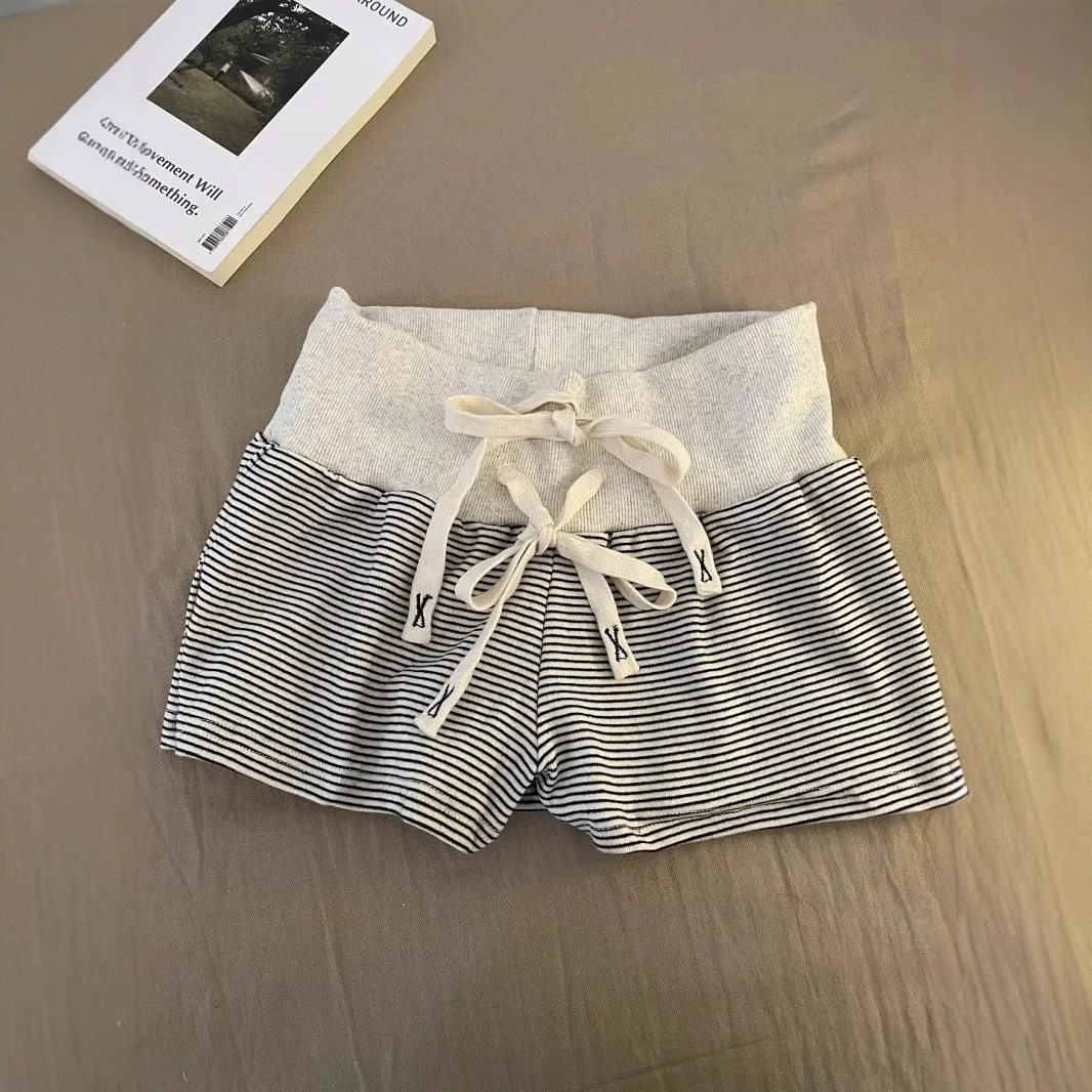 

Striped Sports Hot Pants Women's Thin Casual Tight Hip Sports Splicing Shorts