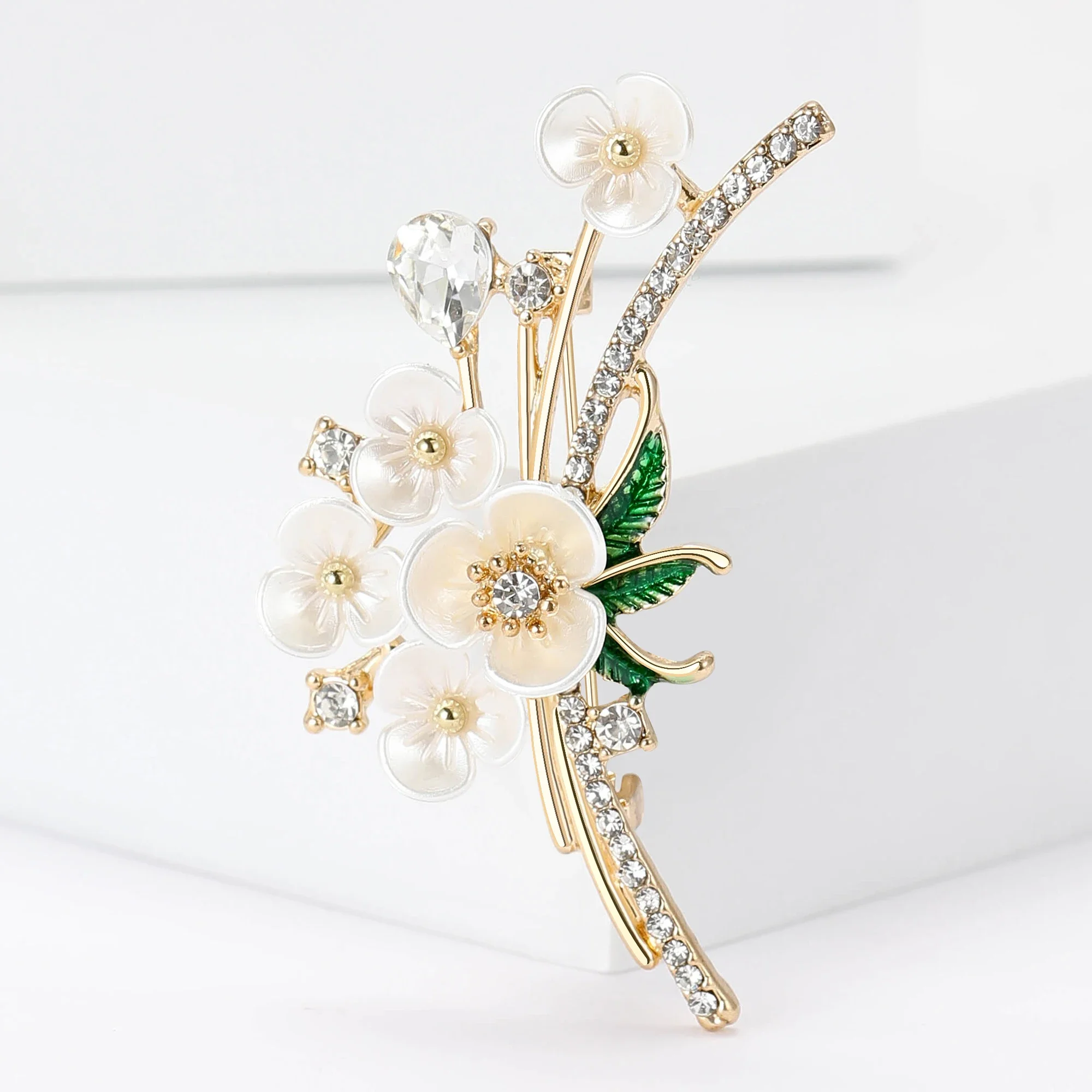 Rhinestone Plum Blossom Branch Pins for Women Pearl Plant Flower Brooches Office Party Friend Gifts Jewelry Accessories