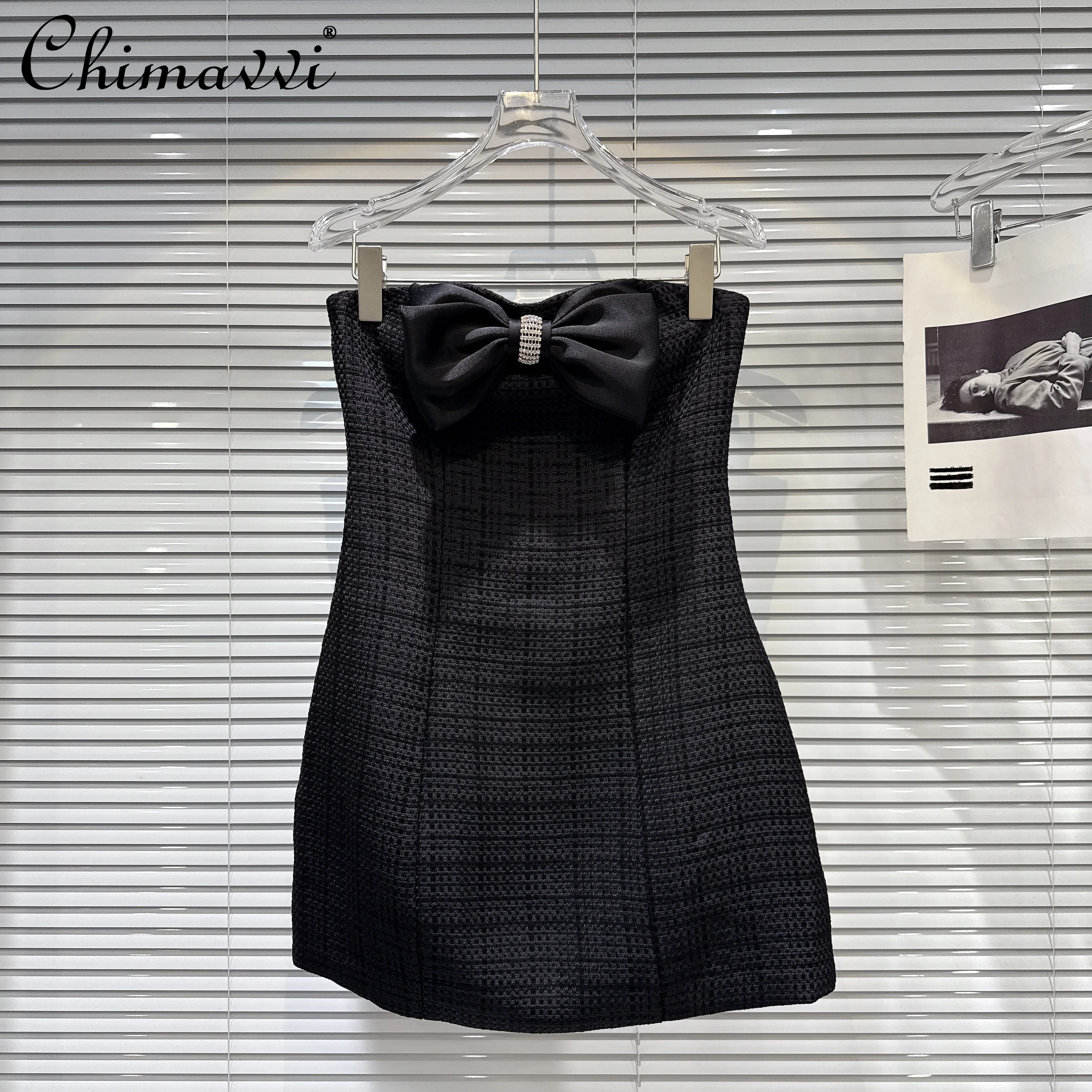 

Французское элегантное темпераментное светское сексуальное платье без бретелек с бриллиантовым бантом и высокой талией, облегающее черное вечернее платье для женщин