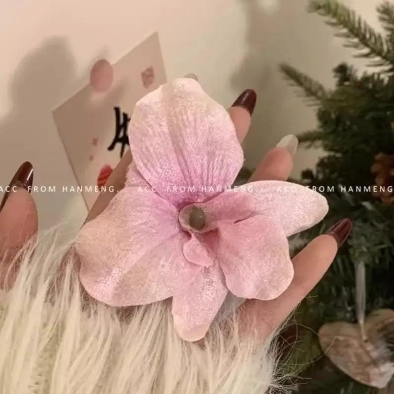 39BD Elegant Flower Hair Clip for Women Fashion Hair Accesories Floral Hairpin for Weddings and Parties Celebrations