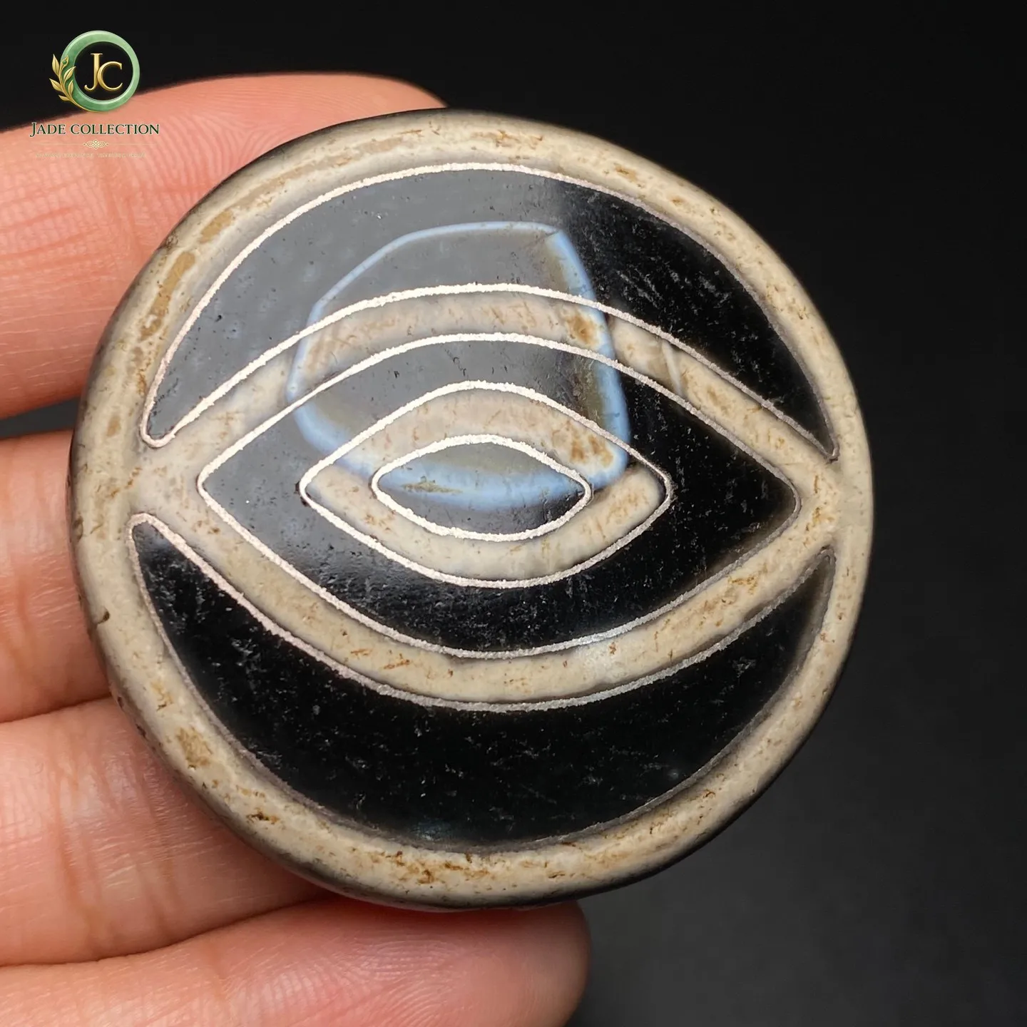 Tibetan Buddhism Agate Inlaid Silver Wire Buddha's Eyes Dzi Bead Pendant G3709