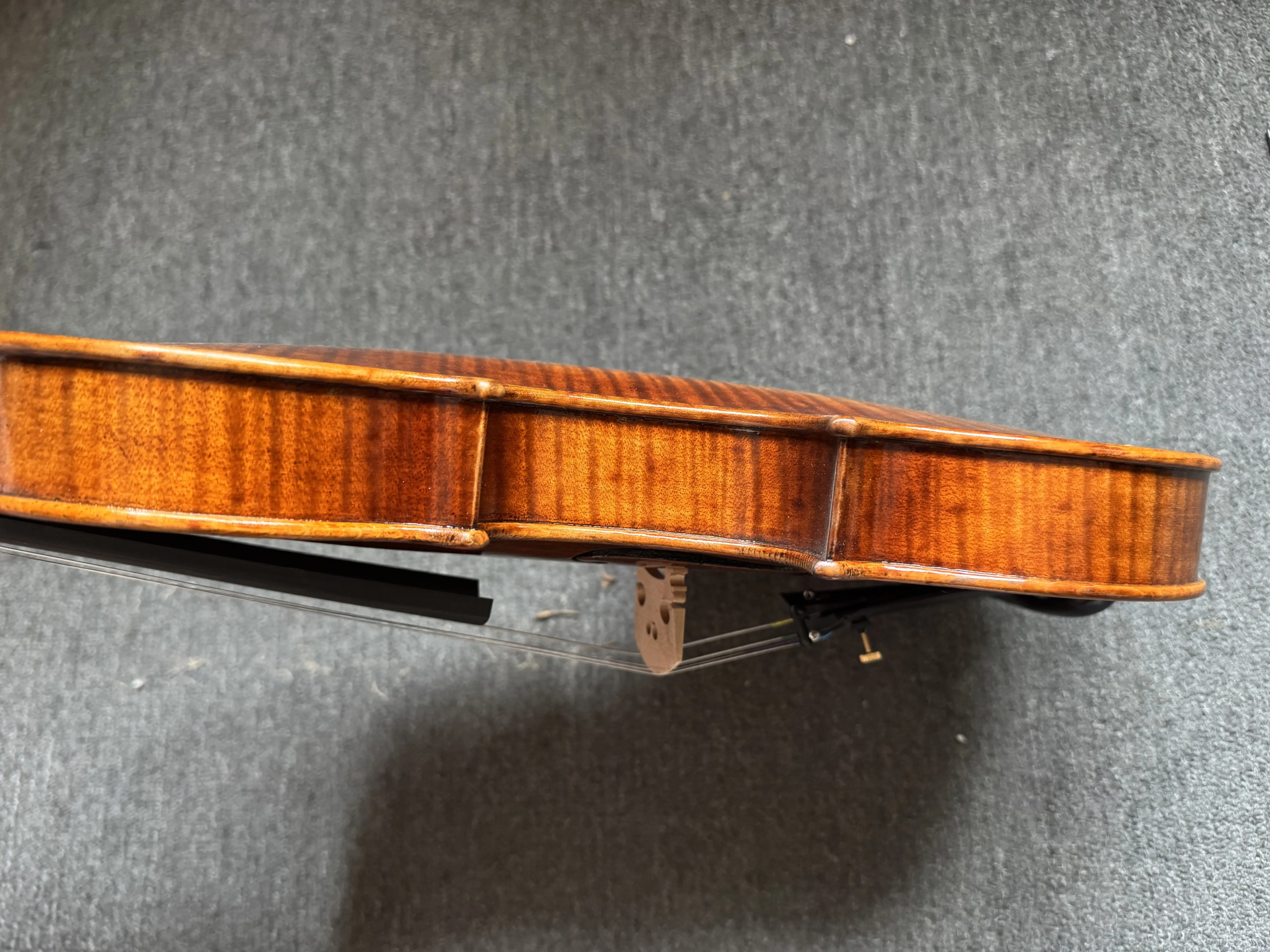 4/4 High quality Italian handmade violin, spruce panel, maple backboard and side panel, with strings and box, in stock