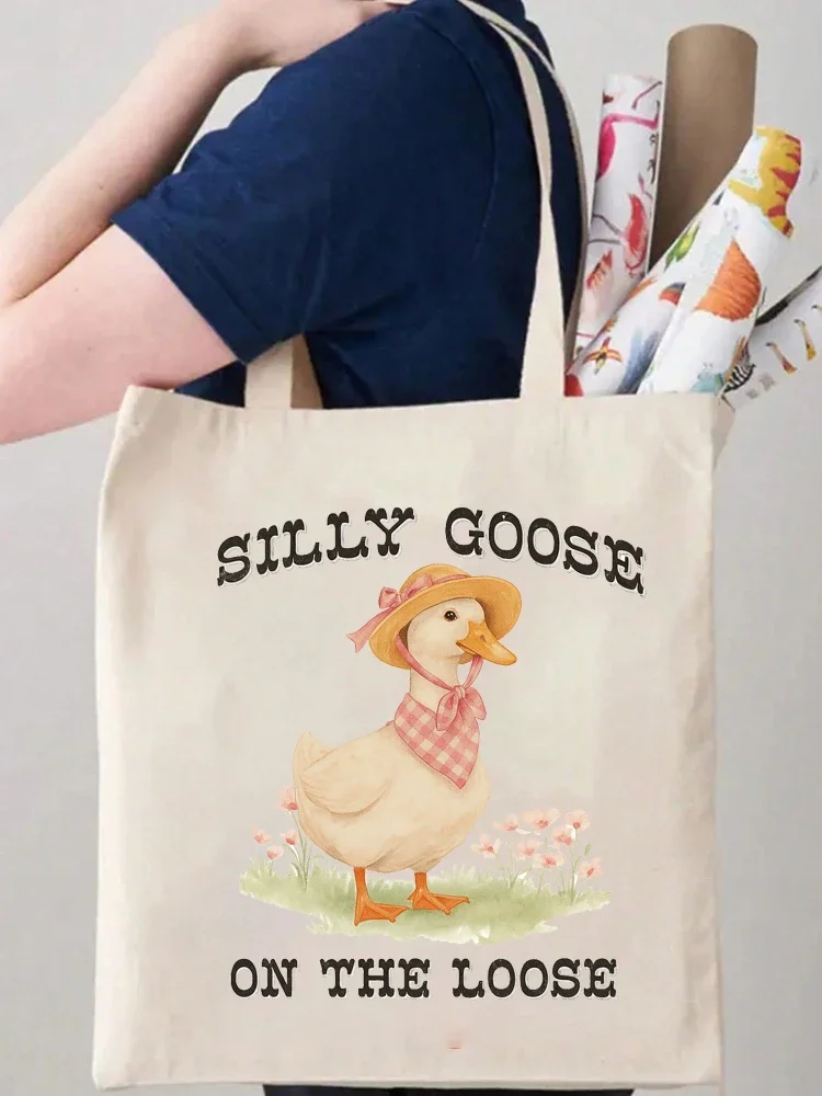 

1pcs Cute Cartoon Goose Pattern Canvas Tote Bag Canvas Bag Reusable Women Shopping Bag Beach Bag for Travel, Grocery, Outings