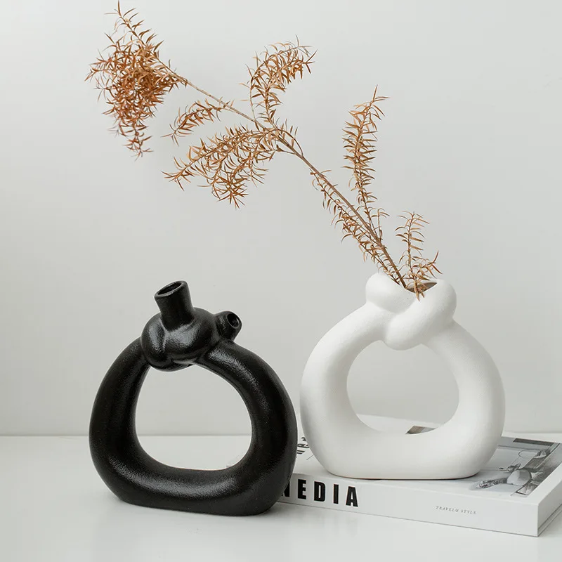 

Vase ceramic vase high-end sense INS air-cream air-dried flowerware dining table entrance dining sideboard ornaments