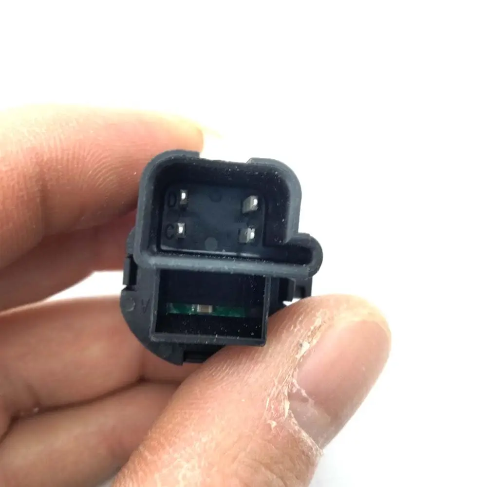 

Ambient Light Sensor 13498958 For Chevrolet Silverado GMC Sierra Cadillac Buick