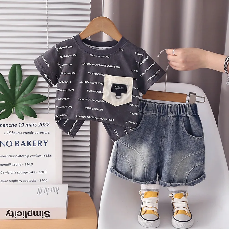 

Kids Boys 2-Piece Summer Outfit, Plaid Letter T-shirt & Elastic Waist Denim Shorts, Toddler Fashion Suit for Beach, Play, Daily