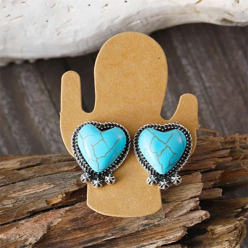 Bohemian Vintage Faux Turquoise Heart Pendant Necklace Stud Earrings for Women Creative Party Vacation Jewelry Set Accessories
