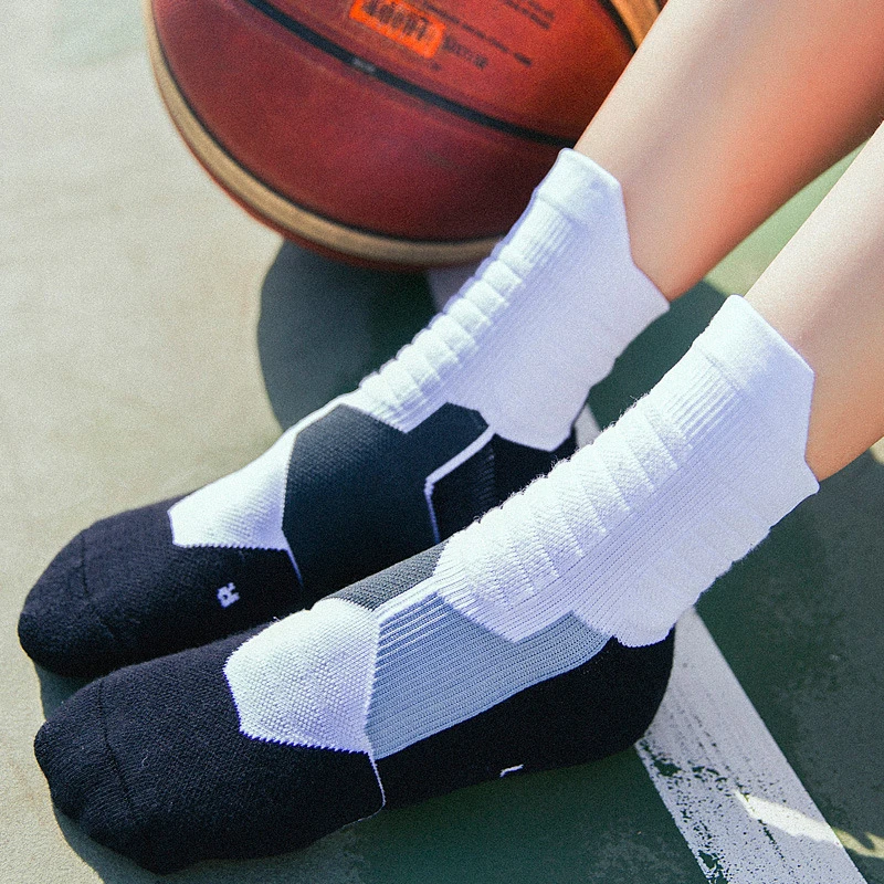 Outdoor High Men Quality New Sports Elite Basketball Socks Men Cycling Socks Compression Socks Cotton Towel Bottom Men\'s socks