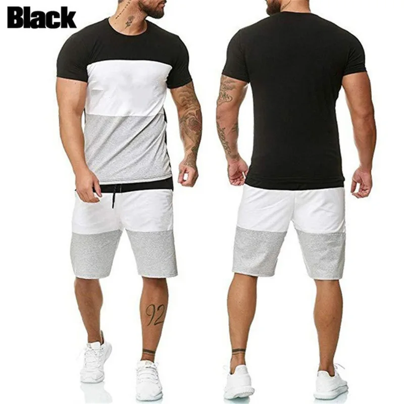 

The 2024 summer best-selling color-blocked short-sleeved set, knitted men's casual breathable T-shirt top suitable for daily use