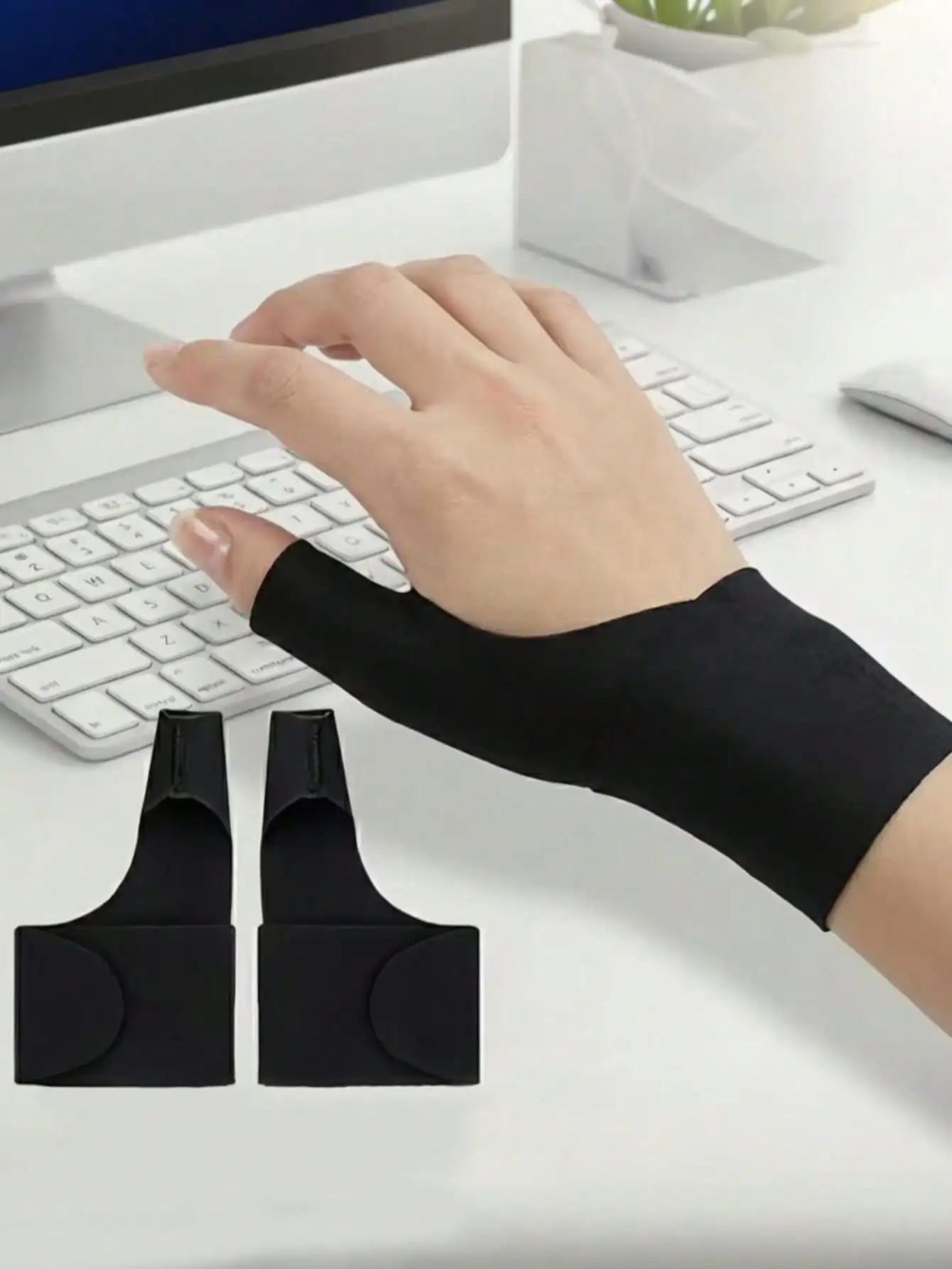 

1pc Adjustable Breathable Wrist Brace And Finger Sleeve With Thumb Stabilizer. Ergonomic Design Strap, Thumb Protector Can Enhance Grip. Suitable For Typing, Computer Work And Repetitive Motion Tasks Sports Finger And Wrist Support