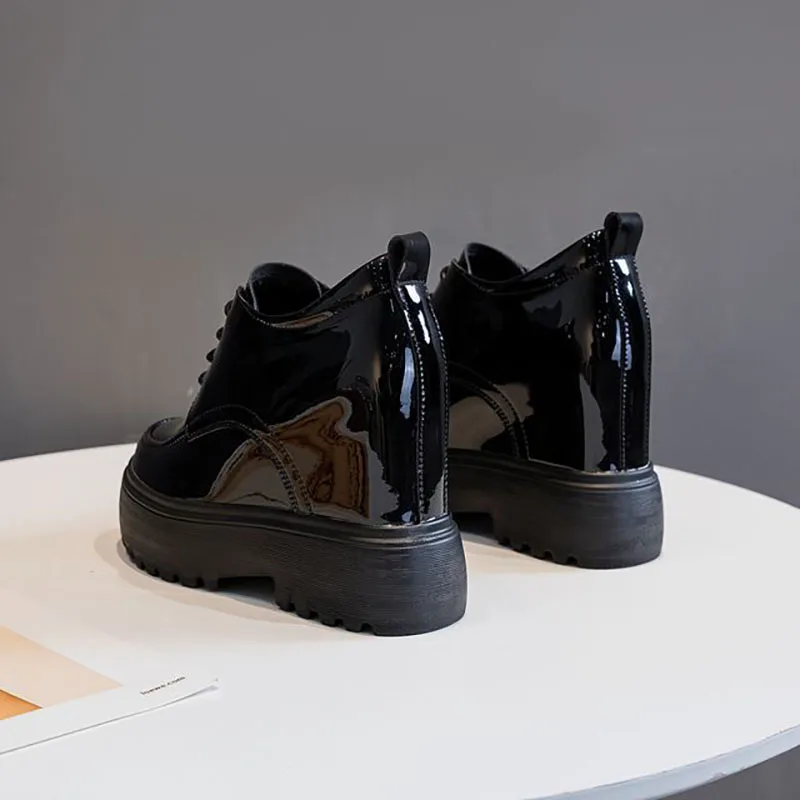 XMWRLW جلد طبيعي النساء الخريف الشتاء أحذية موضة كعب مخفي 11 سنتيمتر الإناث أسود أبيض أحذية رياضية النساء الدافئة أفخم الأحذية