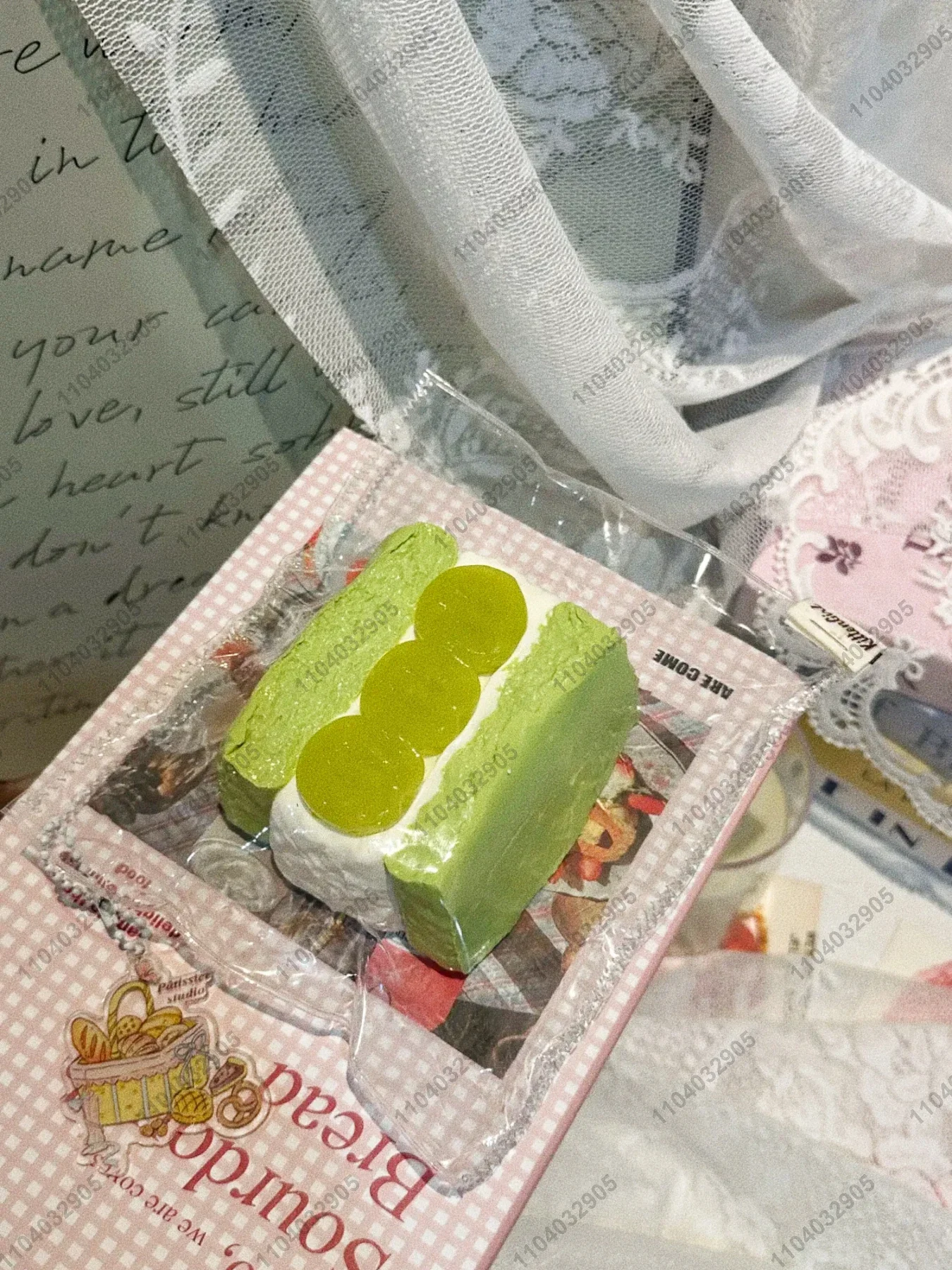 Green Grape Sandwich Cake Roll Taba Squishy Strawberry Cream Swiss Roll Squeeze Toy Mochi Toy Stress Release Hand Relax Toy