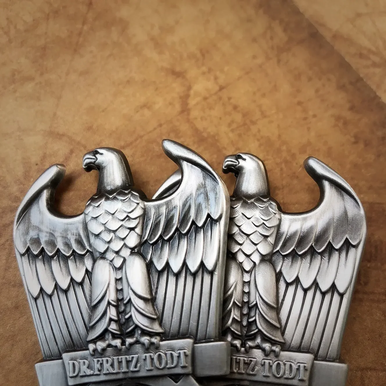 Wholesale Tidetot Medal Prussian Metal Eagle Pin USSR Medal Badge of Honor Badge Foreign Badge