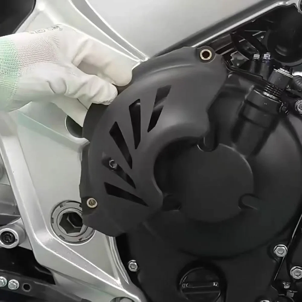 For ZONTES 703RR 703R modified clutch right rear cover heat shield right crankcase 703RR 703R clutch cover decorative cover