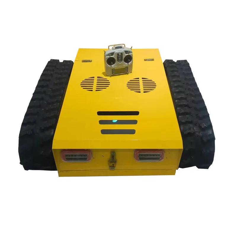 Remote control lawn mower can be equipped with medicine push shovel Remote control lawn mower